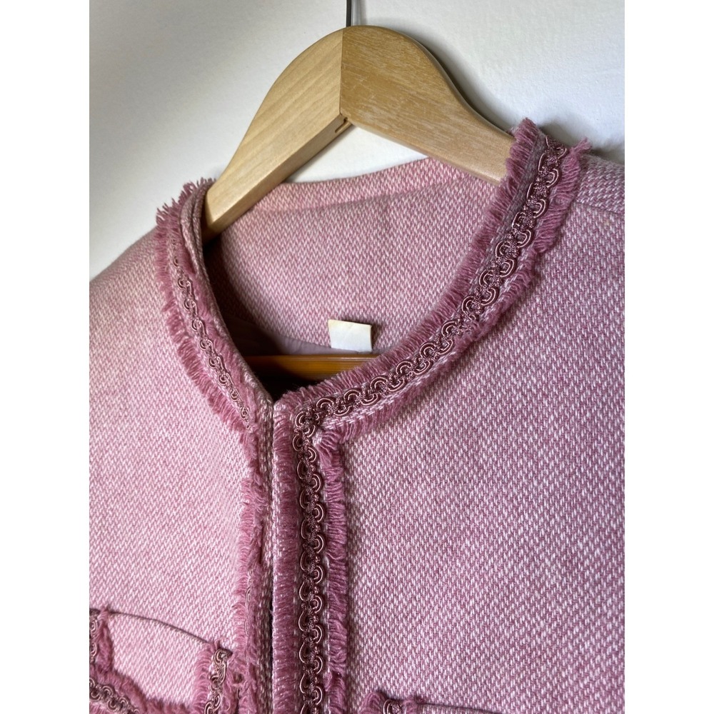 VTG Chic Pink Tweed Collarless Jacket Blazer Women Embellished Trim lined nice! - Picture 4 of 15